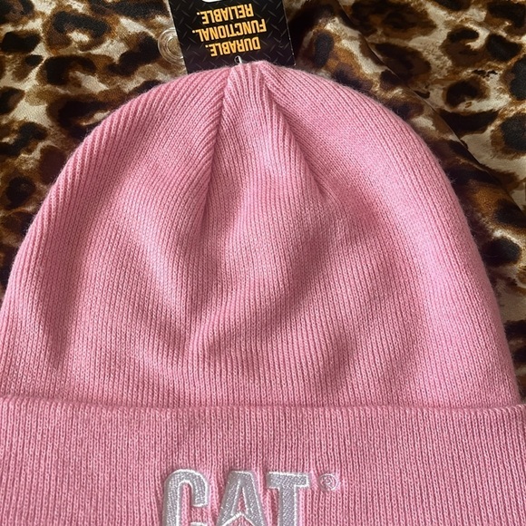 Brand New Caterpillar CAT Pink Knit Cuffed Beanie Hat White Embroidered Logo - Picture 4 of 11